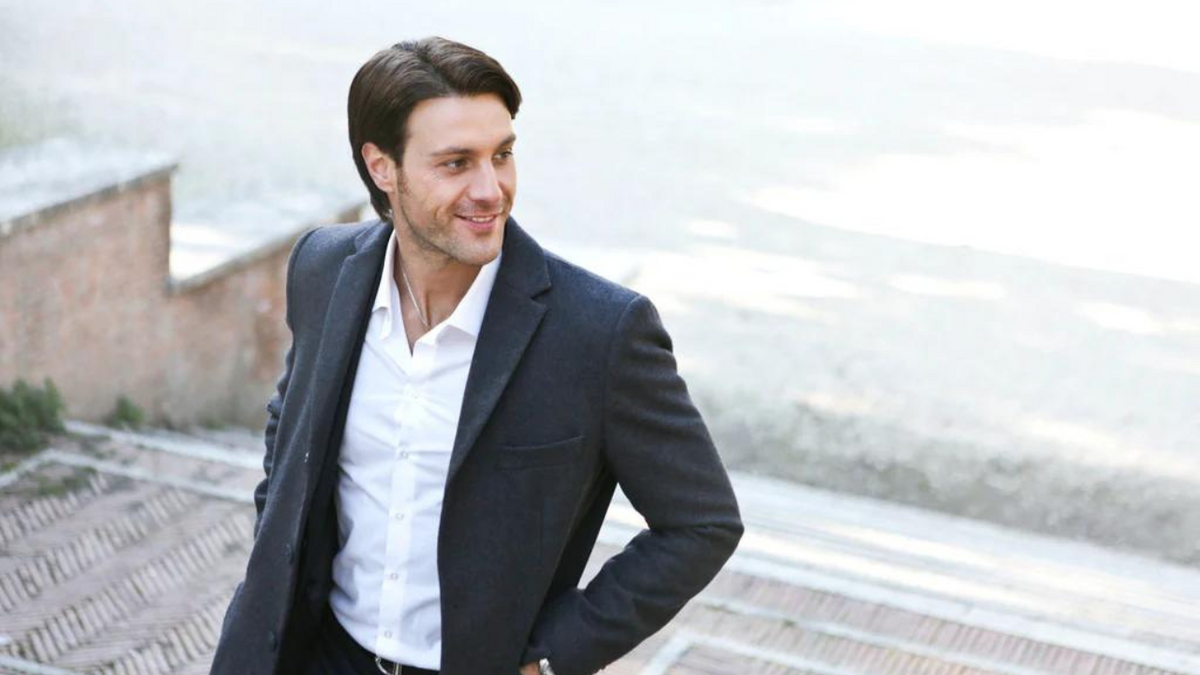 Smart discount casual essentials